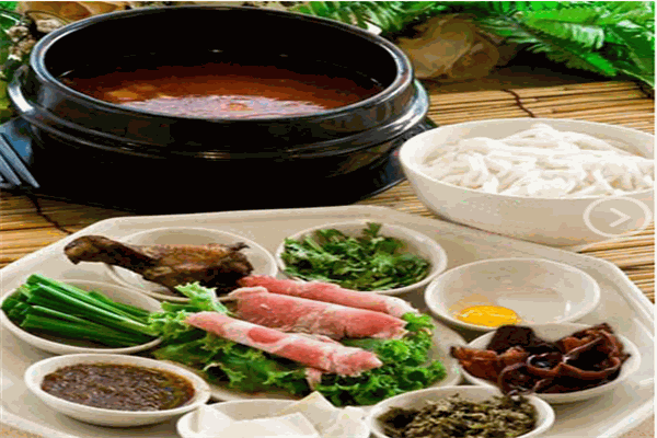 婆婆香过桥米线